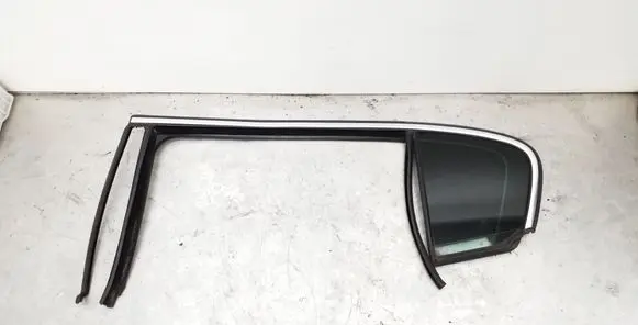 Volkswagen PASSAT B7 Rear vent window glass 3AE845211