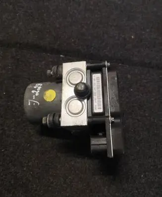 Audi A4 S4 B7 8E 8H ABS Pump 4F0910517 4F0614517H