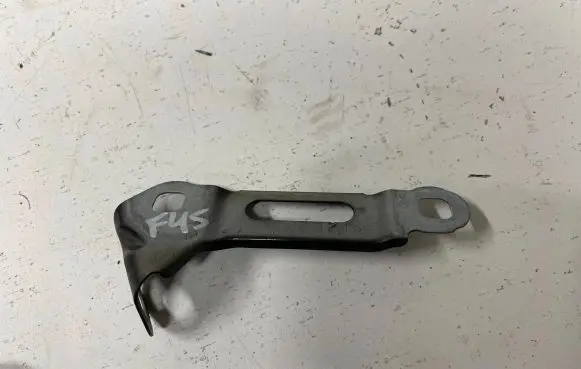 BMW 2 F45 Fender mounting bracket 197041215