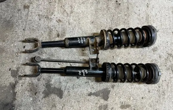 BMW 5 F10 F11 Front shock absorber/damper 6863896 6863897 814904008624