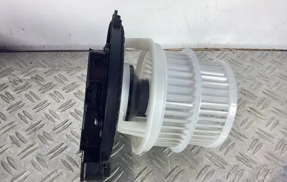 Lexus RC Heater fan/blower