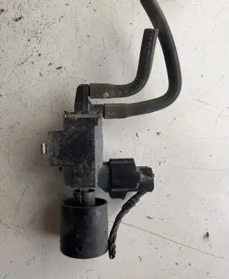 Ford Ranger Vacuum valve 