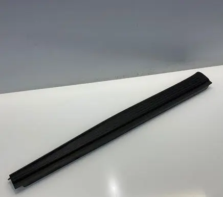 Mercedes-Benz E W211 Front sill trim cover A2116801735 2116801735