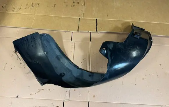 Chevrolet Epica Front wheel arch liner splash guards 96633939