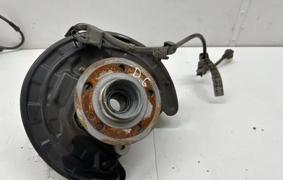 Mercedes-Benz EQA Rear wheel hub A2433570600