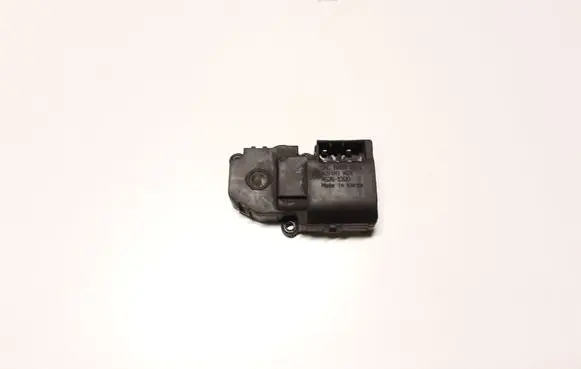 SsangYong Kyron Air flap motor/actuator 45261320