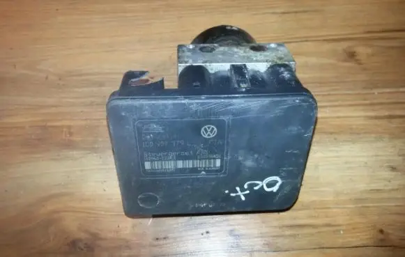 Volkswagen Golf IV ABS Pump 1C0907379L 1J061117G