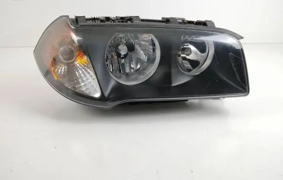 BMW X3 E83 Headlight/headlamp