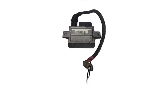 BMW 1 E81 E87 Glow plug pre-heat relay 0522120701