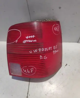 Volkswagen PASSAT B5 Rear/tail lights