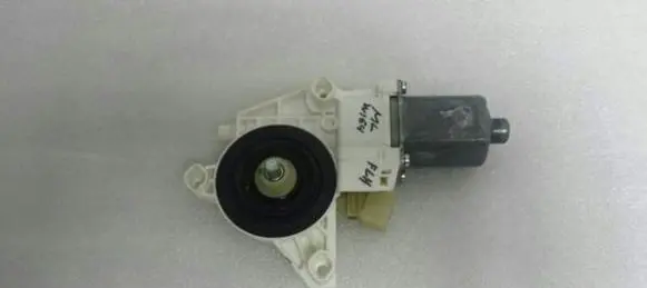 Mercedes-Benz ML W164 Front door window regulator motor A2518200742