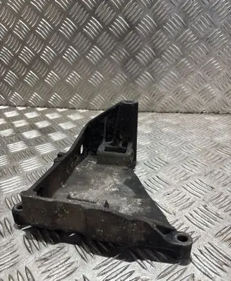 Volkswagen Transporter - Caravelle T5 Generator/alternator bracket 070903143C