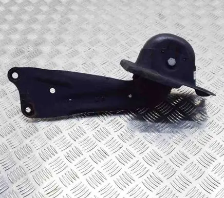 Volkswagen Golf VII Rear upper control arm/wishbone 5Q0048EE
