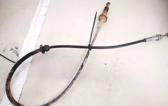 Subaru Legacy Gear shift cable linkage
