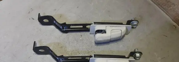 Mazda 6 Seat belt adjustment rail 1092033