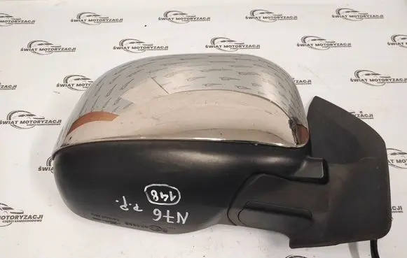 Mitsubishi Outlander Front door electric wing mirror 