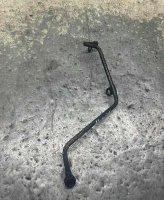 Mercedes-Benz Vito Viano W638 Turbo turbocharger oiling pipe/hose