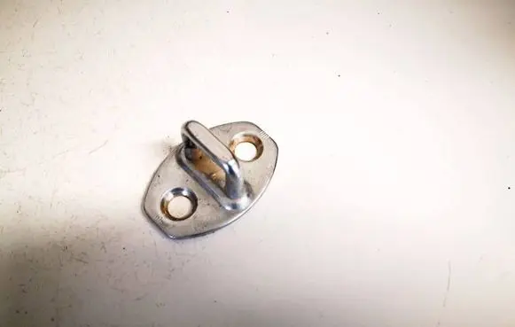 Volkswagen PASSAT B5.5 Front door lock loop/hook striker 3b0837033j