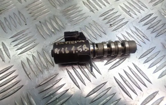 Nissan Almera N16 Camshaft position sensor