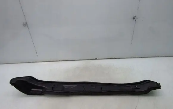 Mazda 2 Fender foam support/seal 