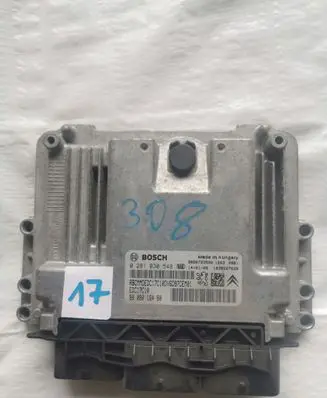 Citroen C4 Cactus Engine control unit/module 0281030548 9666729580