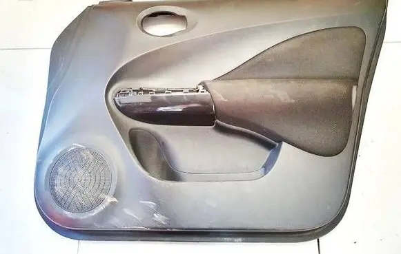Nissan Juke I F15 Front door card panel trim 809110kb0a