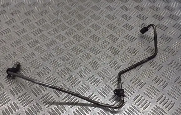 Volkswagen PASSAT B6 Brake booster pipe/hose 