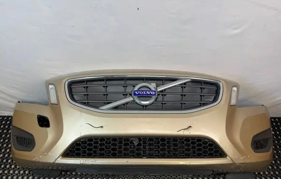 Volvo V60 Front bumper 
