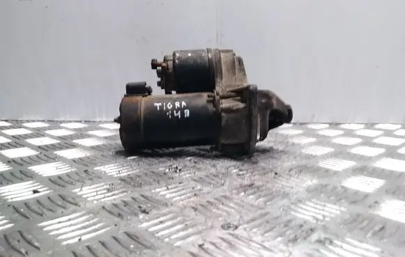Opel Tigra A Starter motor 90543872