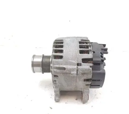 Volkswagen T-Roc Generator/alternator 04C903021A