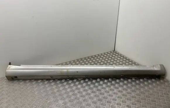 Mercedes-Benz A W169 Sill 