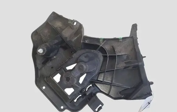 Volvo V40 Rear bumper mounting bracket 31395104