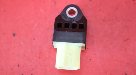 Toyota Yaris Sensor 89831-0D090