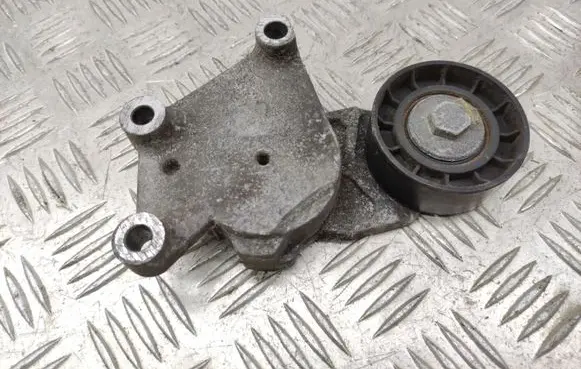 Ford Fiesta Alternator belt tensioner 