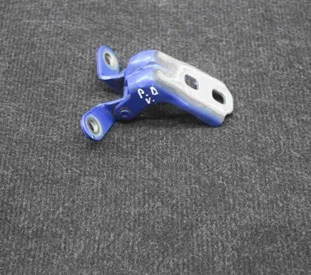 Opel Mokka Front door upper hinge P14204