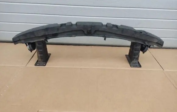 BMW 3 E92 E93 Front bumper cross member 7267671 7267672 7227969
