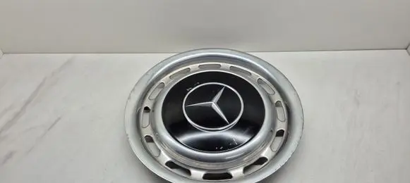 Mercedes-Benz W123 R14 wheel hub/cap/trim 