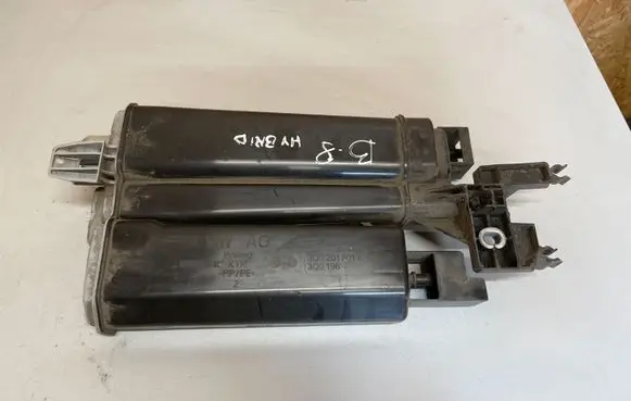 Volkswagen PASSAT B8 Active carbon filter fuel vapour canister 3Q0201801A