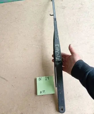 Renault Espace II Front wiper blade arm 65734456