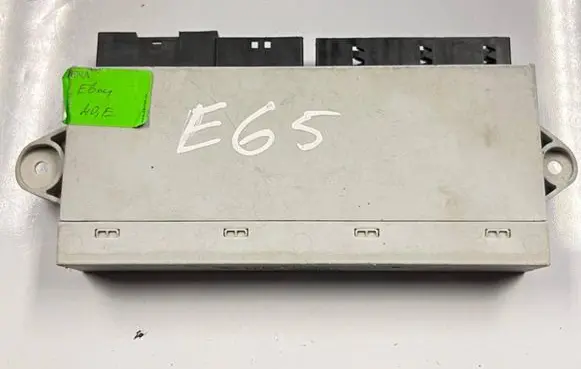 BMW 7 E65 E66 Door central lock control unit/module 6958452 5WK48001A 61356958452