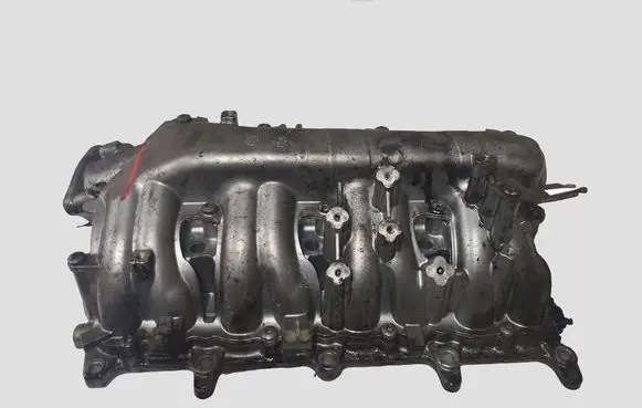 Opel Astra J Intake manifold 700997160 8973858235 1023620122