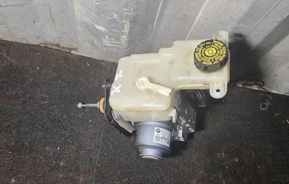 BMW X7 G07 ABS Pump 6899246 6899247