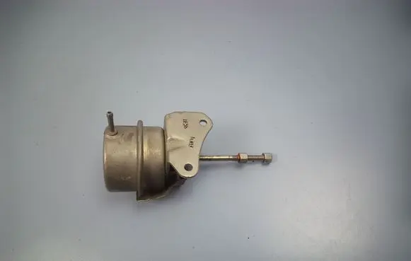 Nissan Qashqai Turbo system vacuum part 