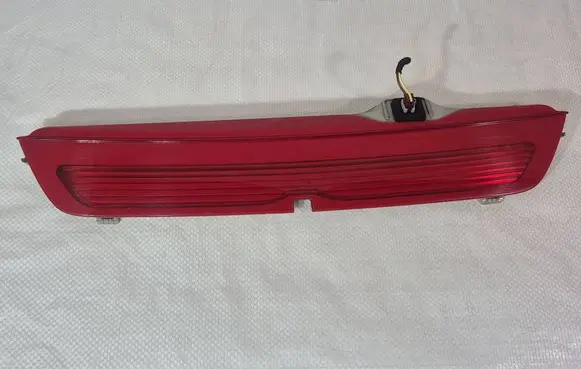 Mercedes-Benz B W246 W242 Third/center stoplight 01055400 A2468200156