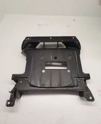 Porsche Macan (95B) Gearbox bottom protection 95B825370