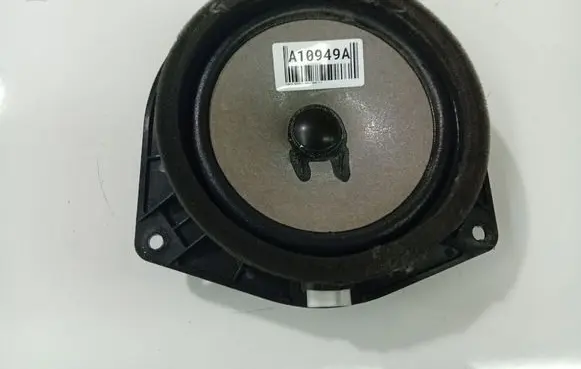 Toyota Corolla Verso AR10 Front door speaker 861600F020