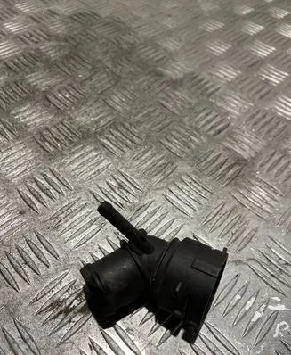 Volkswagen Golf V Engine coolant pipe/hose 6Q0122291E