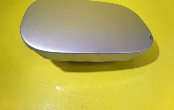 Mercedes-Benz C W203 Fuel tank cap A2035840339