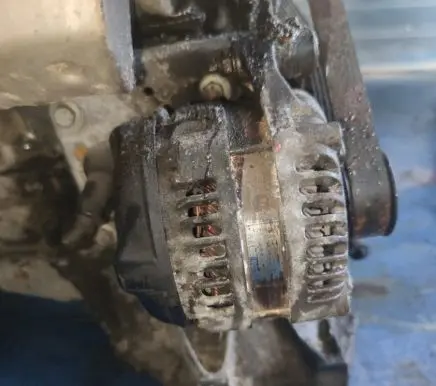 Jaguar XJ X350 Generator/alternator