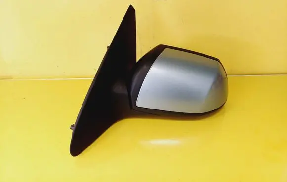 Ford Mondeo Mk III Front door electric wing mirror 014119